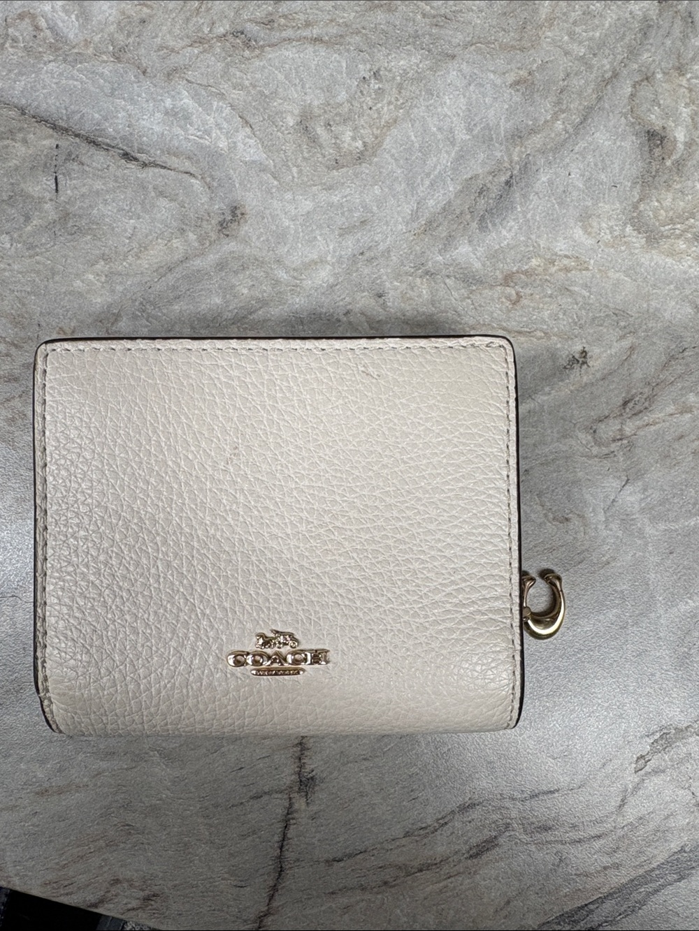 COACH x PEANUTS Snap Wallet Charlie Brown Gang "Happiness" White Leather CBN36